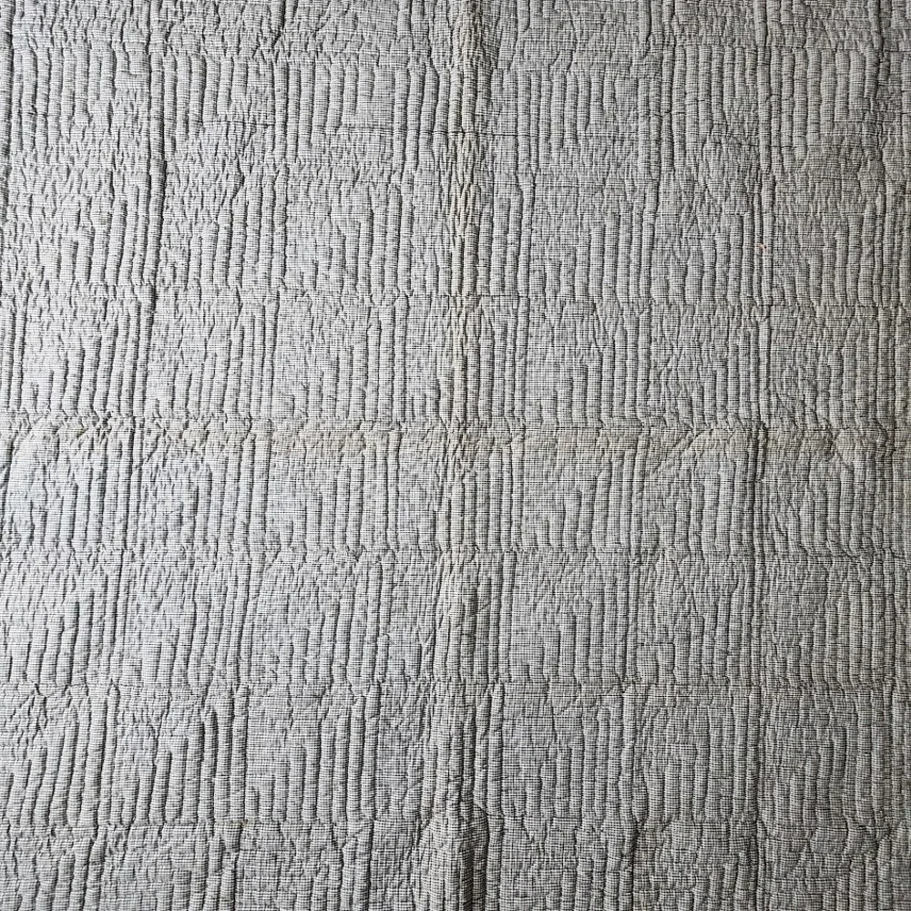 VINTAGE 1940s Handmade Feedsack Scrap Quilt Patchwork farmhouse decor 80x66‎